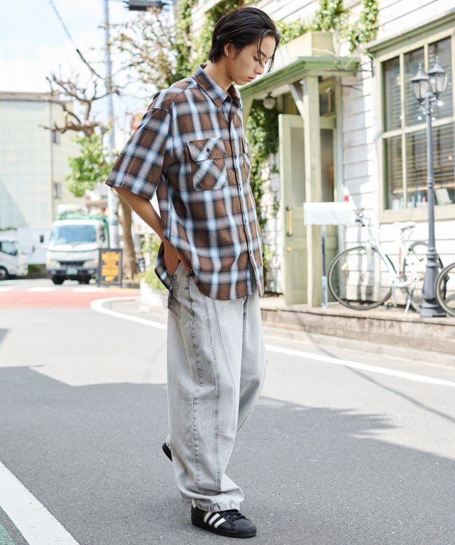 グレー モデル：178cm L着用