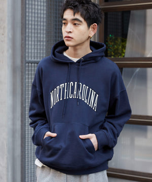 ネイビー　モデル:180cm L着用