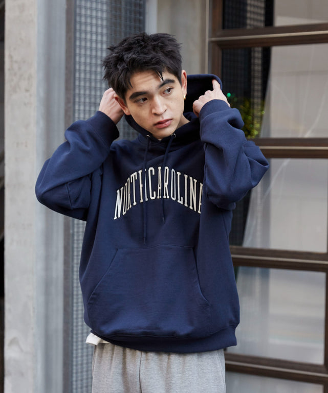 ネイビー　モデル:180cm L着用