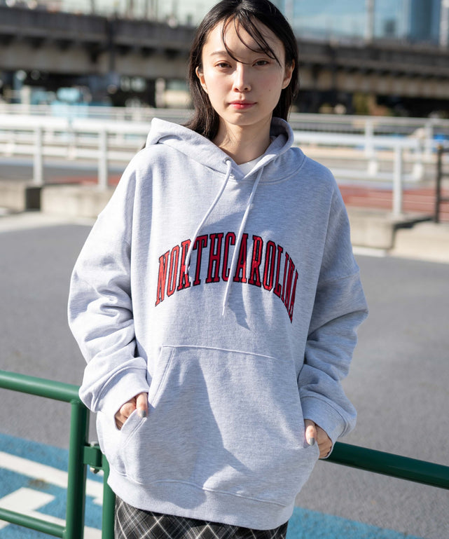 アッシュグレー　モデル:161cm L着用