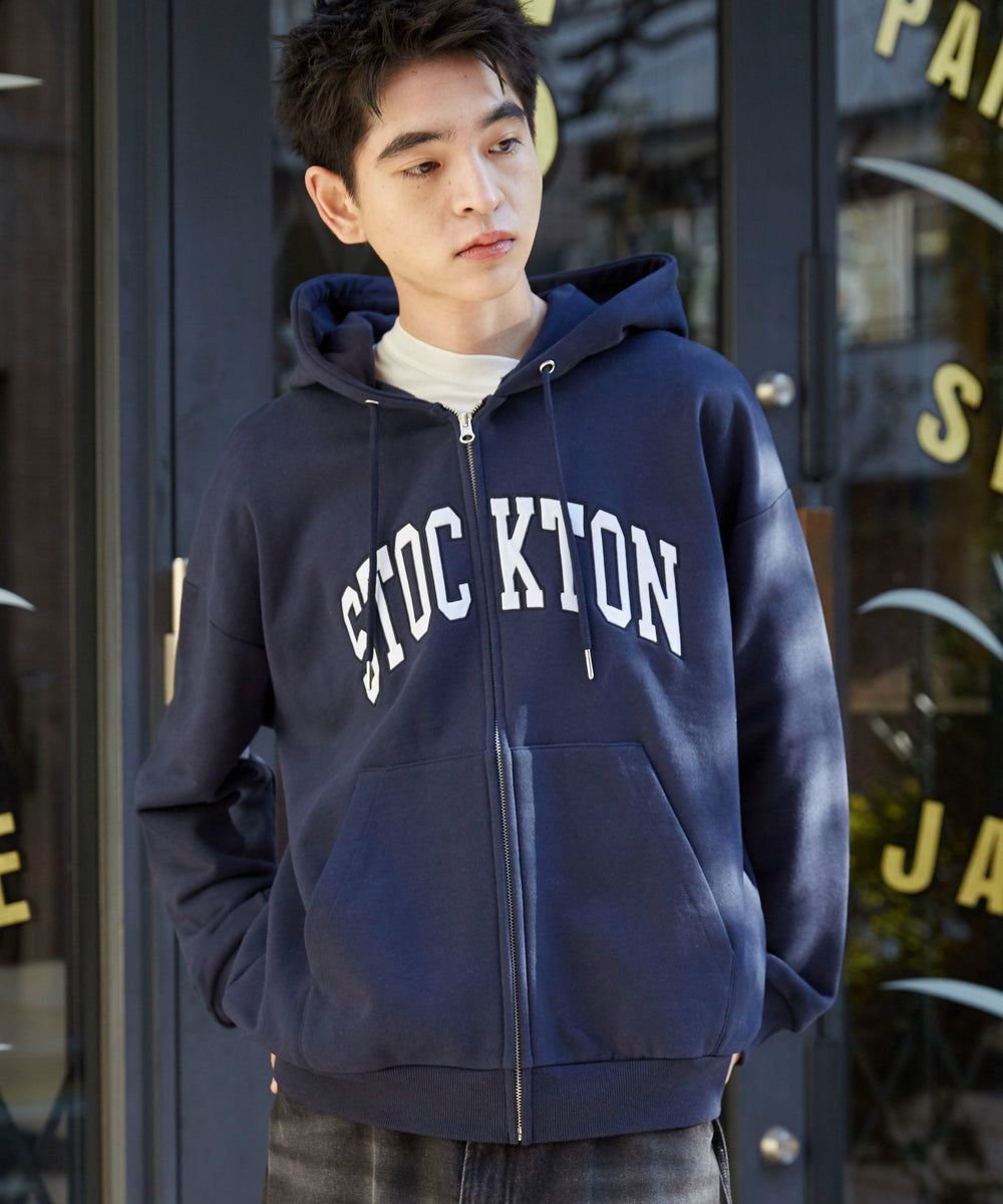 ネイビー　モデル:180cm L着用