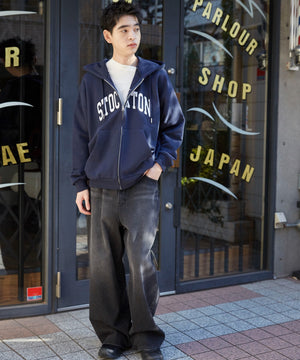 ネイビー　モデル:180cm L着用