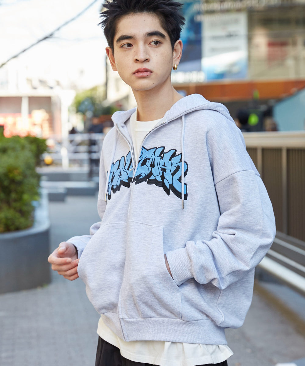 アッシュグレー　モデル:180cm L着用