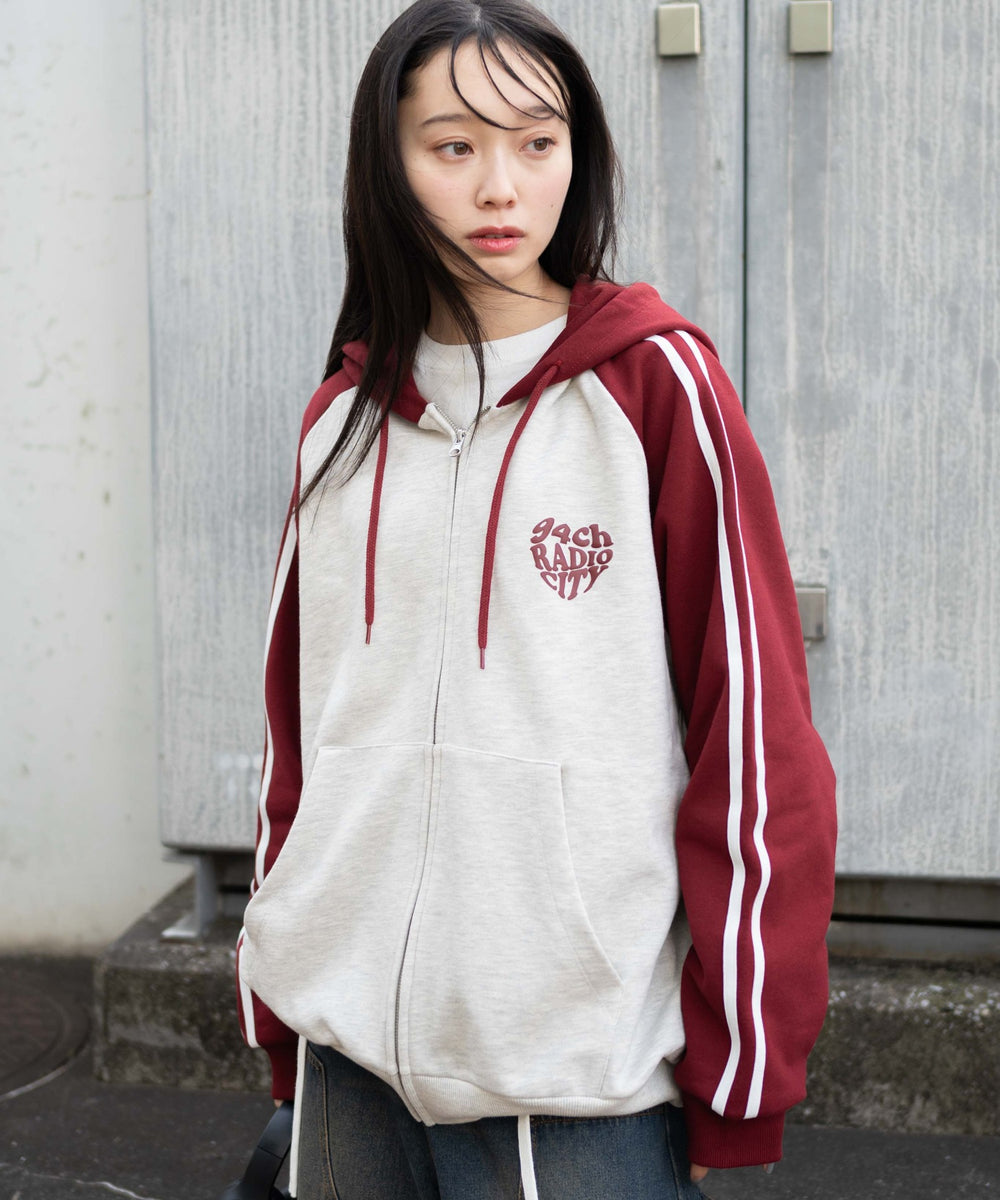 ワイン　モデル:161cm L着用