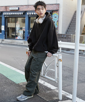 ブラック モデル：180cm L着用