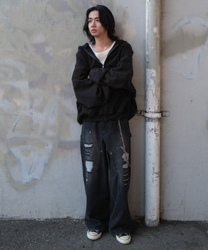 ブラック モデル：175cm L着用