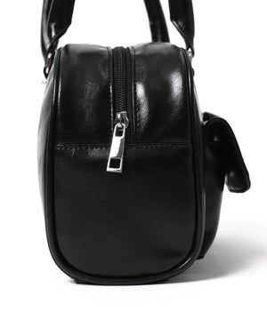 チャーム付きボストンバッグ