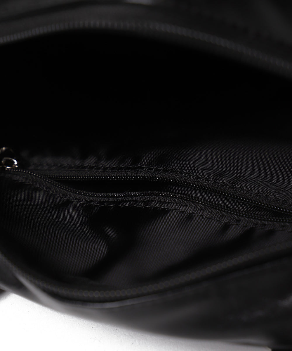 チャーム付きボストンバッグ