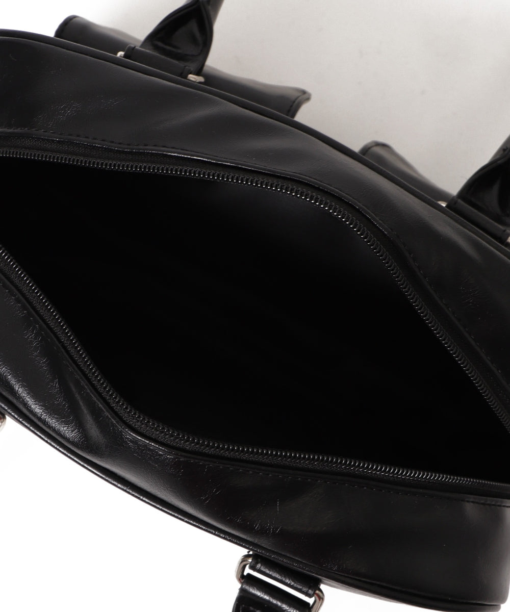 チャーム付きボストンバッグ