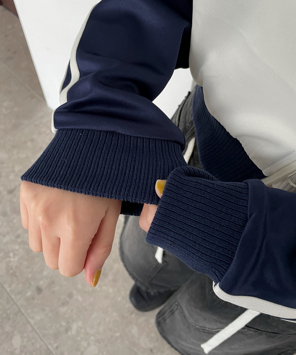 グラフィックショートトラックジャケット