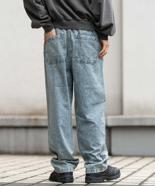 デニム淡加工  モデル：175cm L着用