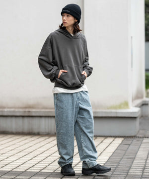 デニム淡加工  モデル：175cm L着用