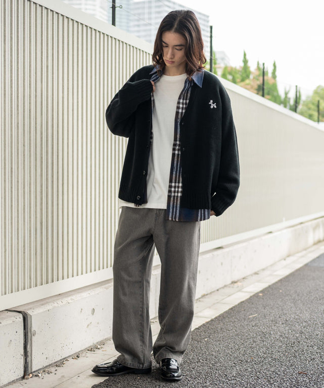 グレー モデル：175cm L着用