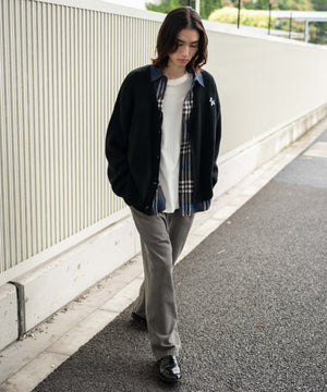 グレー モデル：175cm L着用