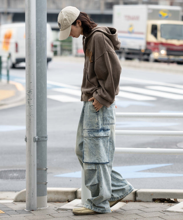 デニム淡 モデル：175cm L着用