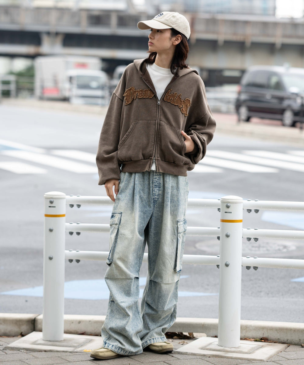 デニム淡 モデル：175cm L着用