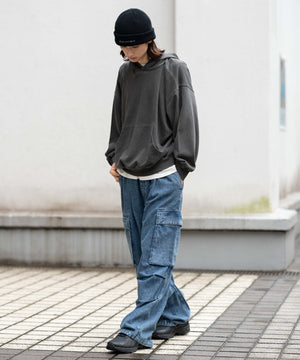 デニム淡加工 モデル：175cm L着用