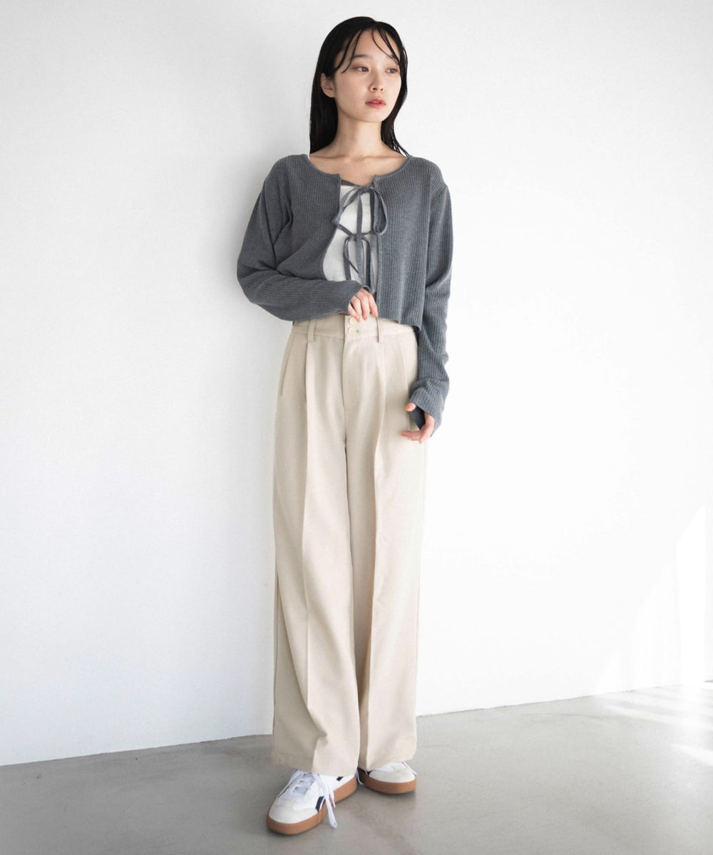 Lベージュ モデル：161cm S着用