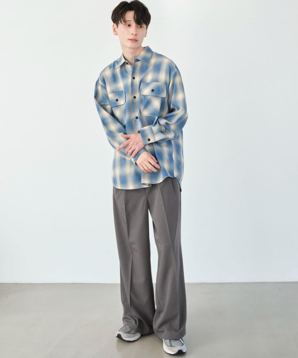 Dグレー モデル：177cm L着用