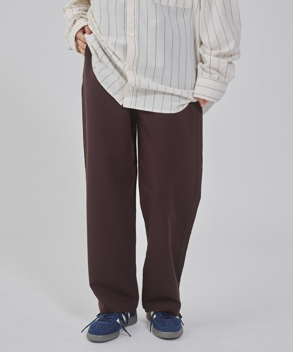 ブラウン モデル：162cm 　S着用