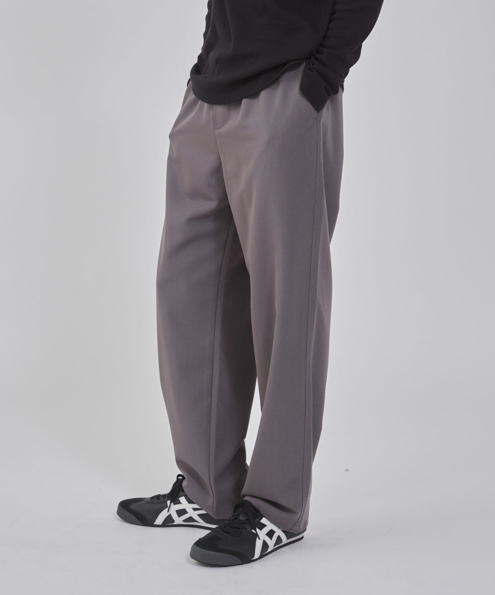 Dグレー モデル：178cm L着用