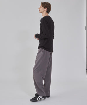 Dグレー モデル：178cm L着用