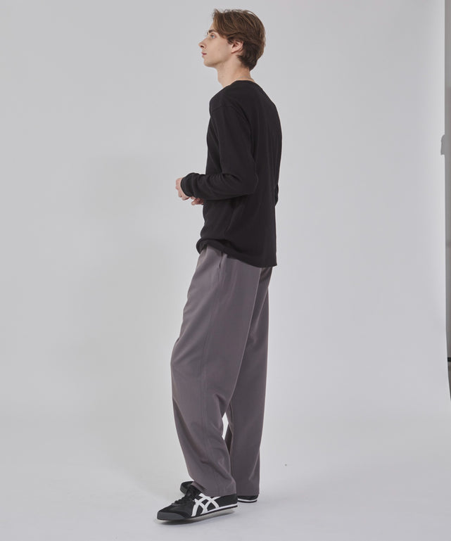 Dグレー モデル：178cm L着用