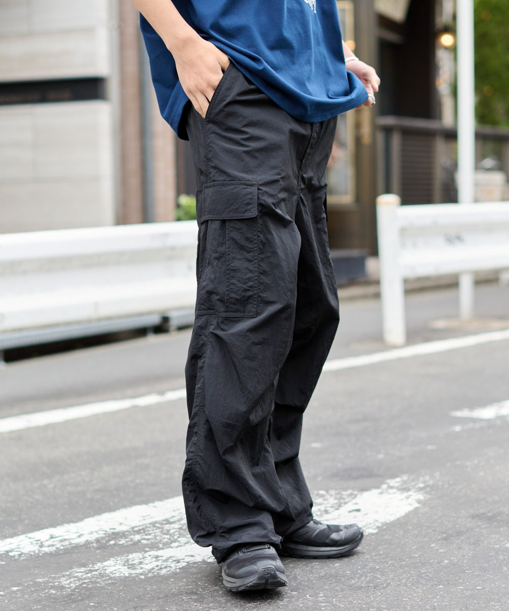 ブラック モデル：178cm L着用