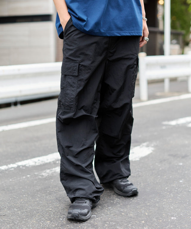 ブラック モデル：178cm L着用