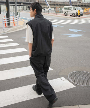 ブラック モデル：180cm L着用