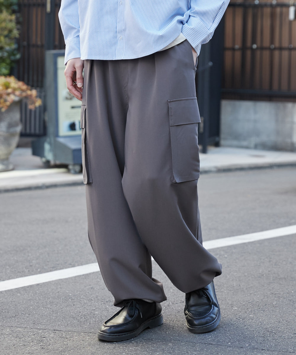 Dグレー モデル：180cm L着用