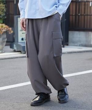 Dグレー モデル：180cm L着用