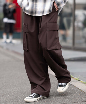 ブラウン モデル：175cm L着用