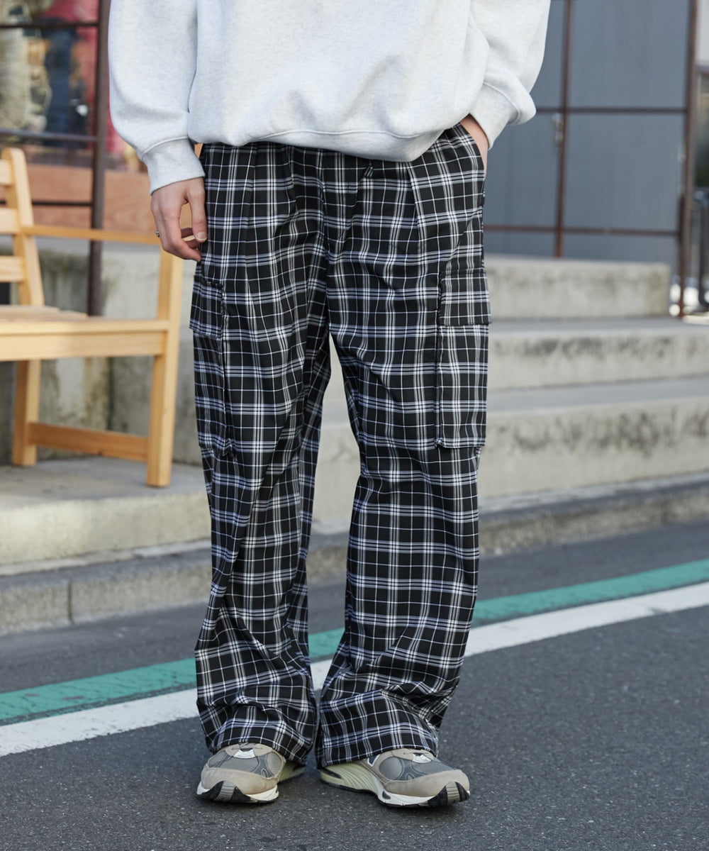 ブラックチェック モデル：180cm L着用