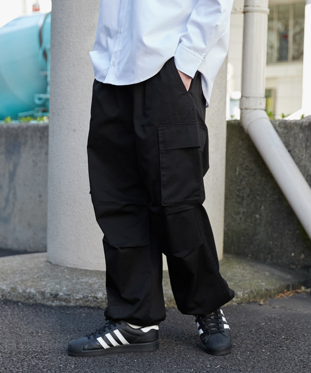 ブラック モデル：180cm L着用