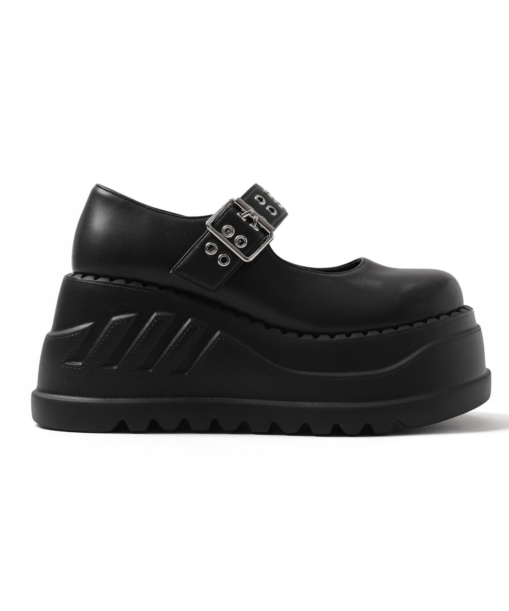 厚底ハトメワンストラップシューズ