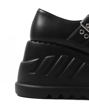 厚底ハトメワンストラップシューズ