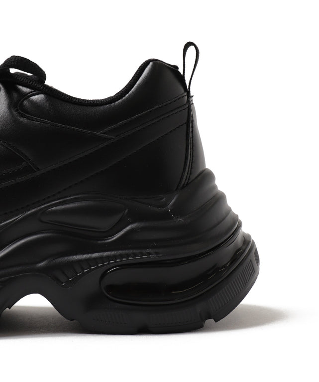 クリアライトソールスニーカー