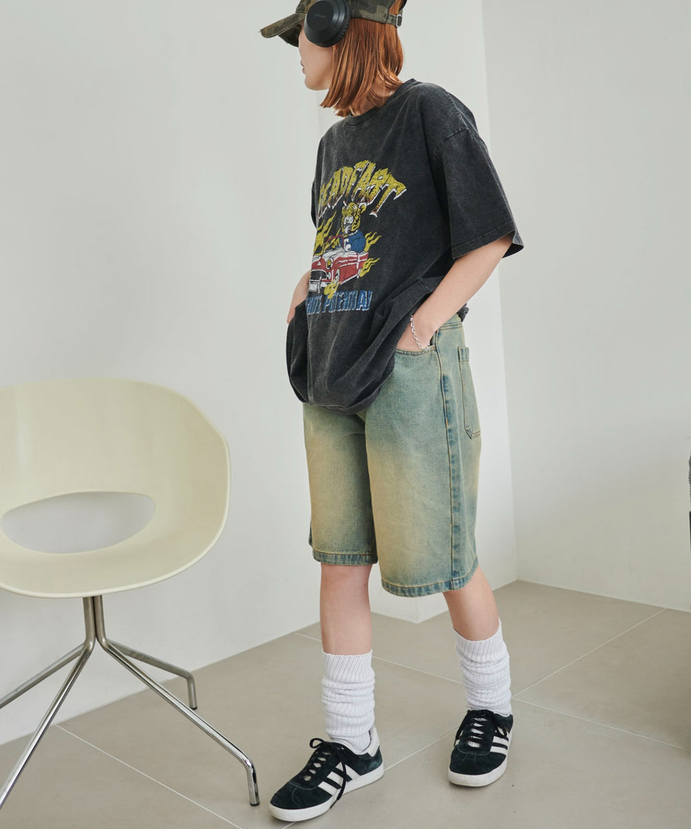 デニム淡加工(インディゴ淡オーバーダイ)　モデル:155cm M着用