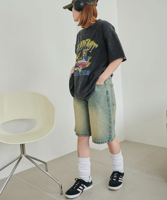 デニム淡加工(インディゴ淡オーバーダイ)　モデル:155cm M着用