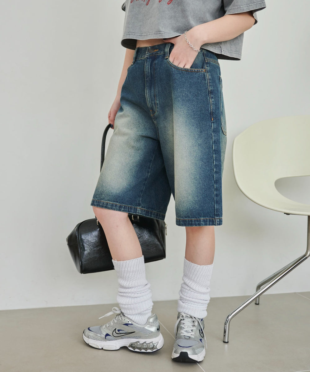 デニム中濃(インディゴ中濃)　モデル:155cm M着用