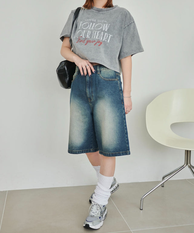 デニム中濃(インディゴ中濃)　モデル:155cm M着用