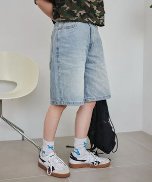 デニム淡(インディゴ淡)　モデル:155cm M着用