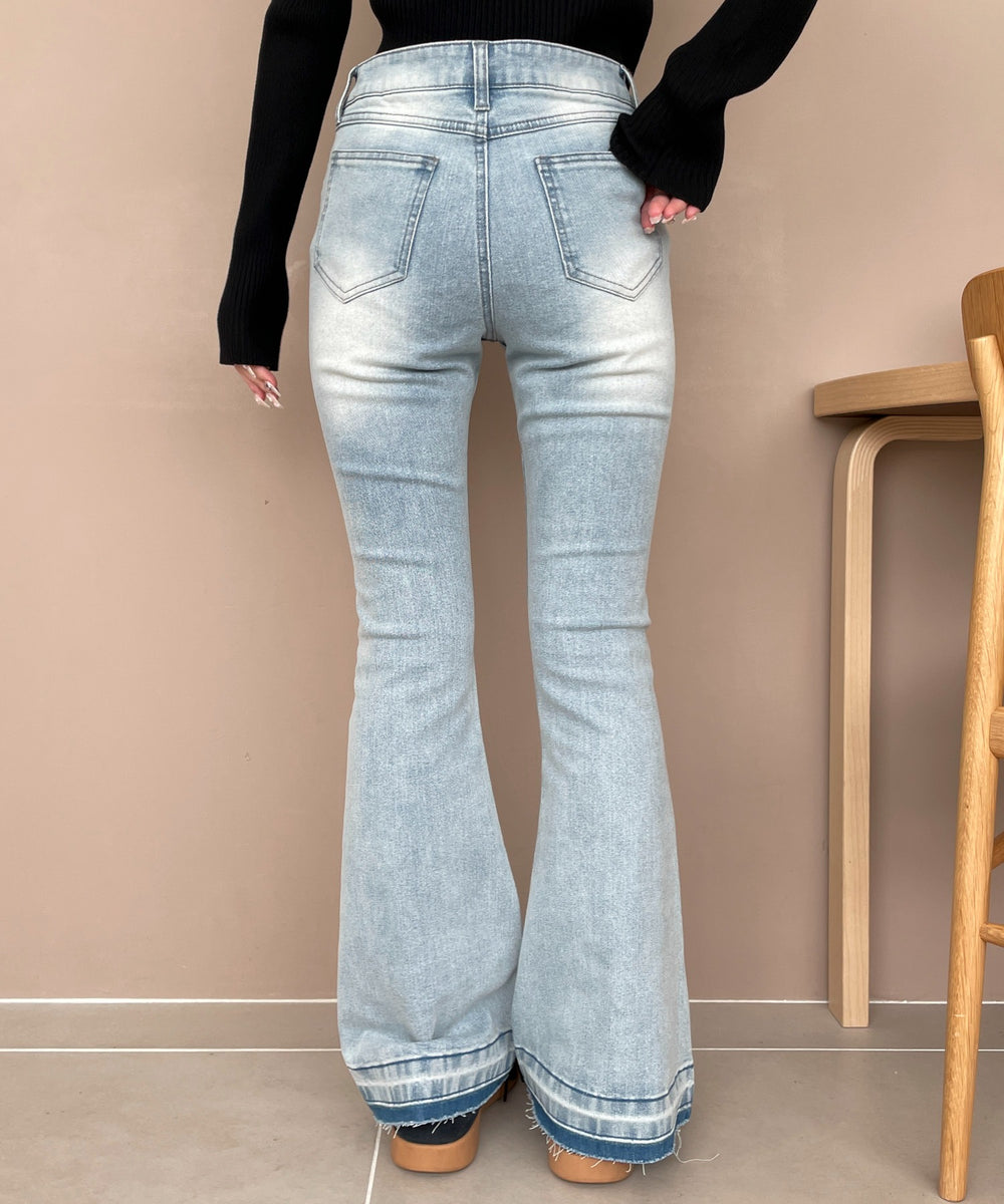 デニム淡加工 モデル：160cm M着用