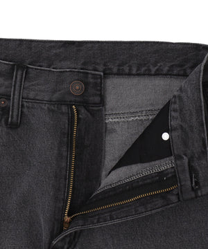 スプレーペイントストレートデニムパンツ