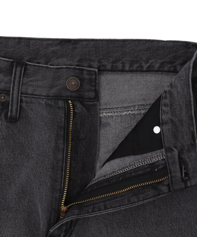 スプレーペイントストレートデニムパンツ