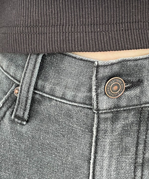 サイドカットデニムストレートパンツ