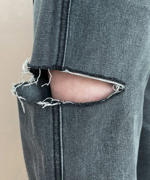 サイドカットデニムストレートパンツ