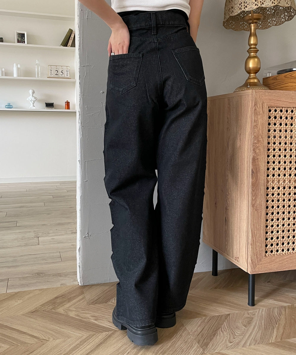 ブラック モデル：160cm M着用