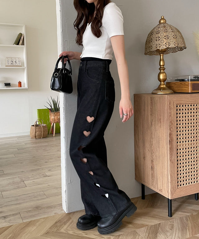 ブラック モデル：160cm M着用